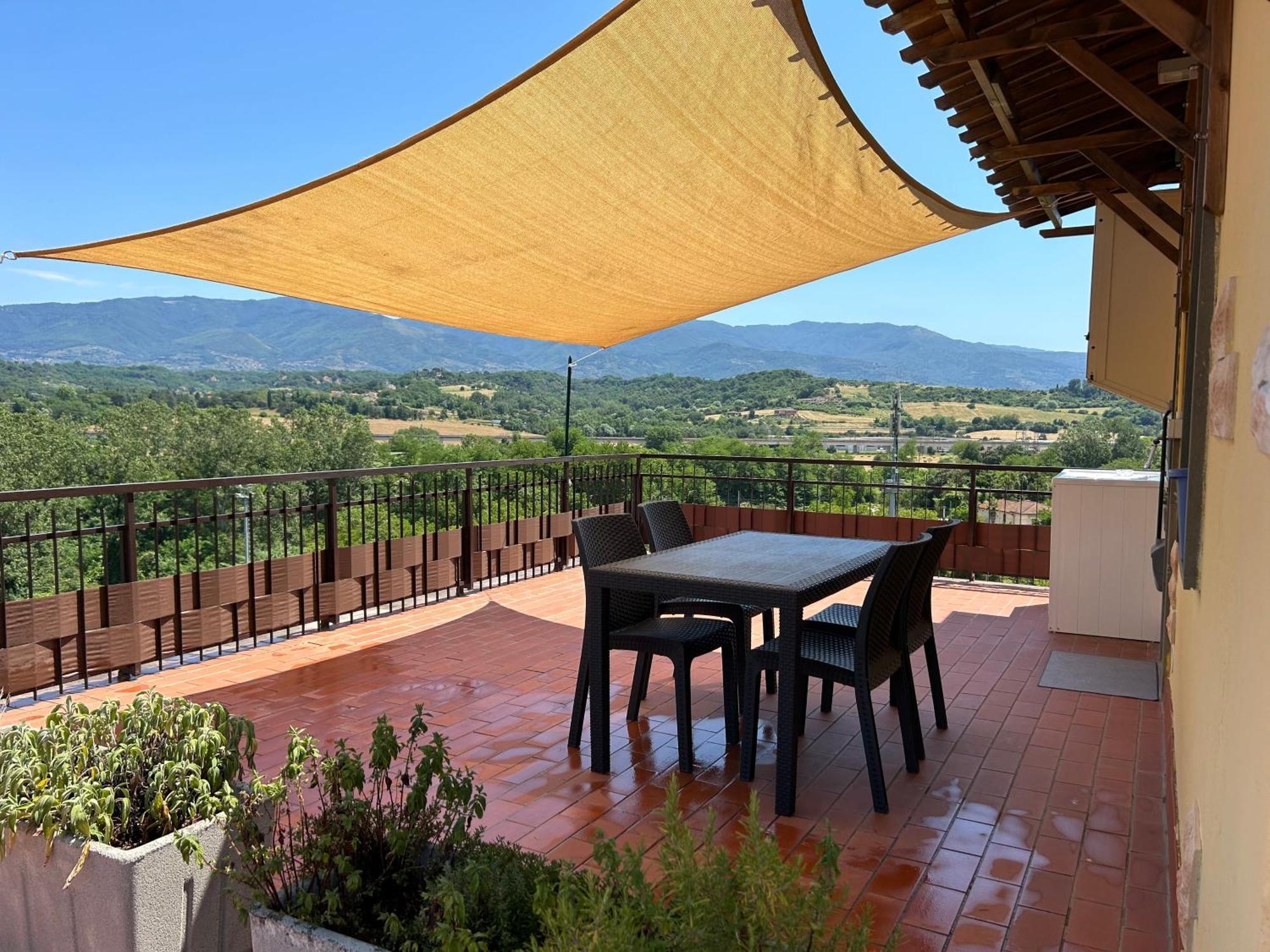 Incisa in Val d'Arno Sesto Piano Apartment מראה חיצוני תמונה