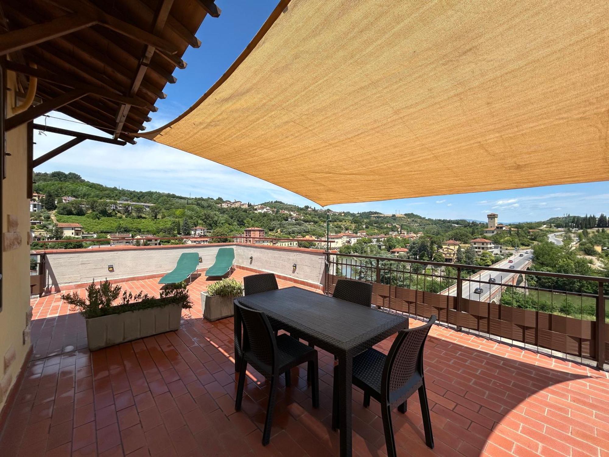 Incisa in Val d'Arno Sesto Piano Apartment מראה חיצוני תמונה